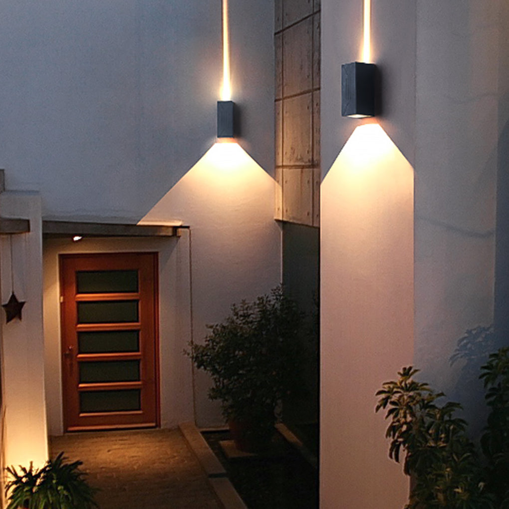 Waterproof LED Wall Lamp for Outdoor Villa Balcony & Garden Lighting