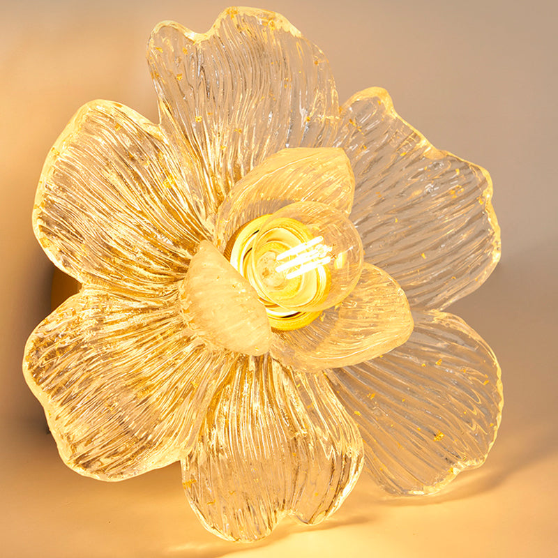 Traditional French Petal-Shaped 1-Light Semi-Flush Mount Ceiling Light for Living Room