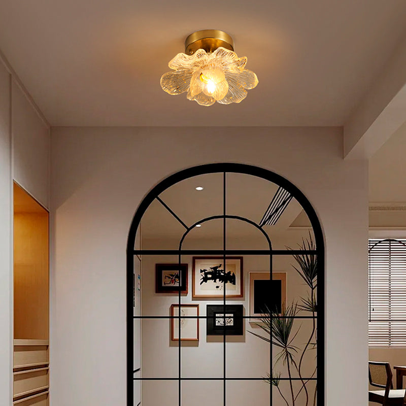 Traditional French Petal-Shaped 1-Light Semi-Flush Mount Ceiling Light for Living Room