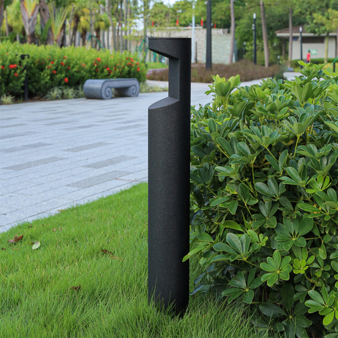 Minimalist One-way Outdoor Bollard Garden Light