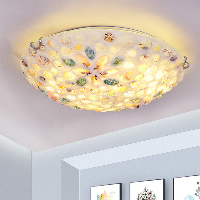 Contemporary Scandinavian Round Shell Flush Mount Ceiling Light - 2/3/4 Light for Living Room

Elevate your living space with this stylish Contemporary Scandinavian Round Shell Flush Mount Ceiling Light. Featuring a unique design with a blend of iron and