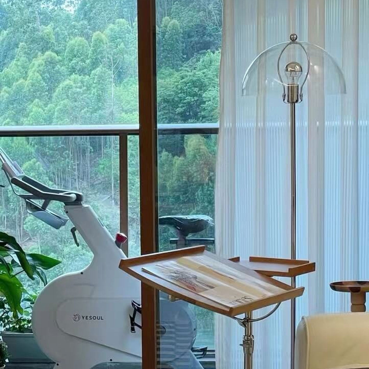 Creative Retro Mushroom Design Floor Lamp - 1-Light Acrylic Standing Lamp