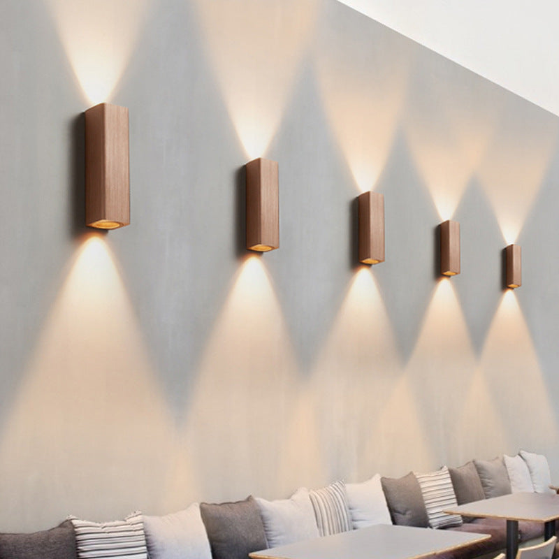 Nordic Minimalist Brushed Aluminum LED Wall Sconce - Rectangular Design, Modern Lighting, Durable Fixture, Energy-Efficient, Home Decor Accent