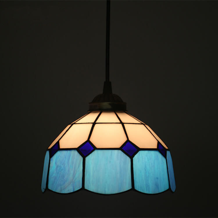 Traditional Tiffany Stained Glass Pendant Light for Living Room, Round 1-Light Iron Dome Shade