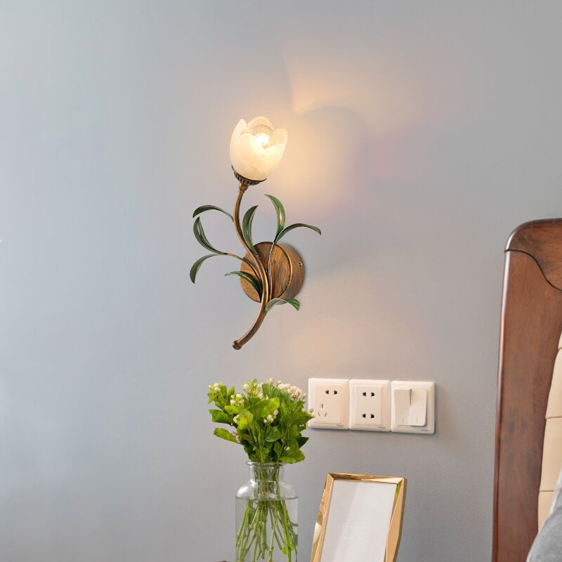 Modern Minimalist Glass Flower Wall Sconce - 1/2-Light Lamp for Living Room, Bedroom, and Hallway Decor