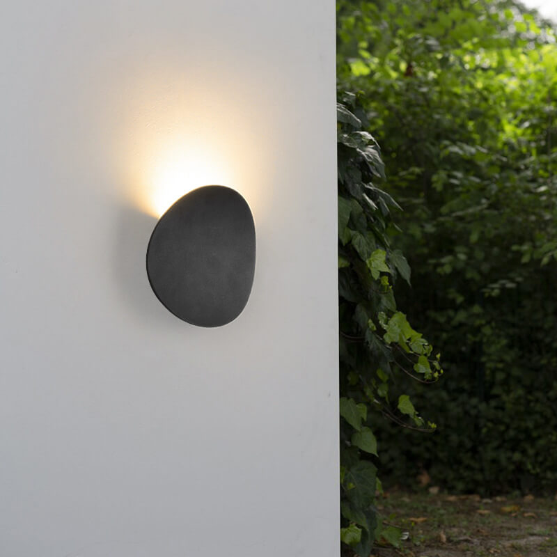 Minimalist 1-Light LED Wall Sconce for Indoor Outdoor Use