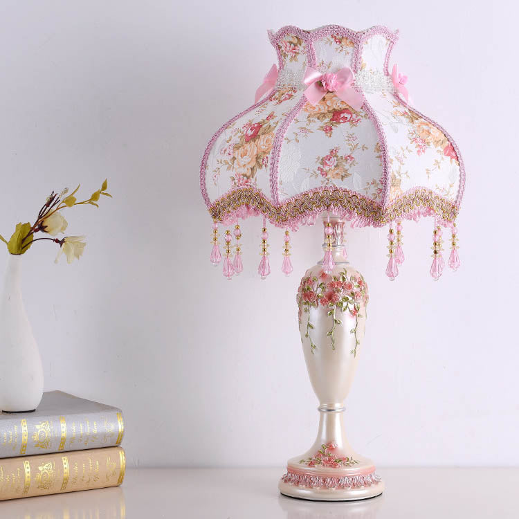 European Romantic Fabric Tassel 1-Light Table Lamp, Vintage Chic Lighting, Elegant Home Decor, Bedside Reading Lamp, Soft Ambient Lighting, Decorative Lamp for Living Room, Stylish Room Accent, Fabric Shade with Tassel, Classic Design Lamp, Luxury Table L