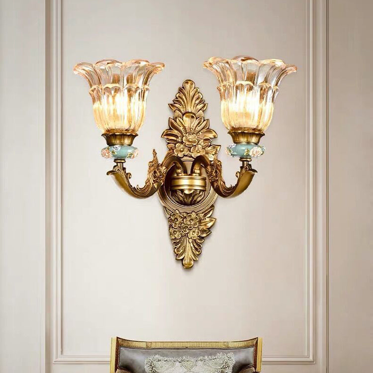 Traditional European Resin Zinc Alloy Glass Flower Wall Sconce for Living Room