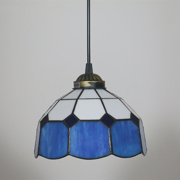Traditional Tiffany Stained Glass Pendant Light for Living Room, Round 1-Light Iron Dome Shade