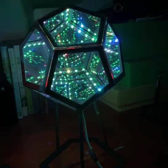 Infinity Dodecahedron LED Night Light Table Lamp, 3D Illusion Lamp, Color Changing Mood Light, Unique Home Decor, Modern Bedroom Lighting, Creative Gift for Kids and Adults, LED Night Light for Nursery, Stylish Nightstand Lamp