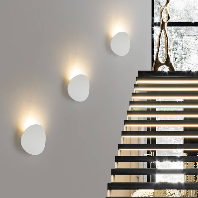 Minimalist 1-Light LED Wall Sconce for Indoor Outdoor Use
