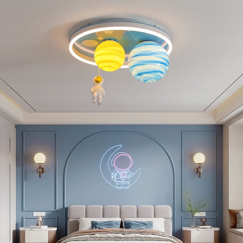 Astronaut Planet Round Kids Flush Mount Ceiling Light - Space Themed Nursery Lighting, Outer Space Decor, Children's Bedroom Fixtures, Astronaut Design Ceiling Lamp, Kids Room Lighting Fixture, Galaxy Ceiling Light for Boys and Girls, Starry Sky Indoor Il