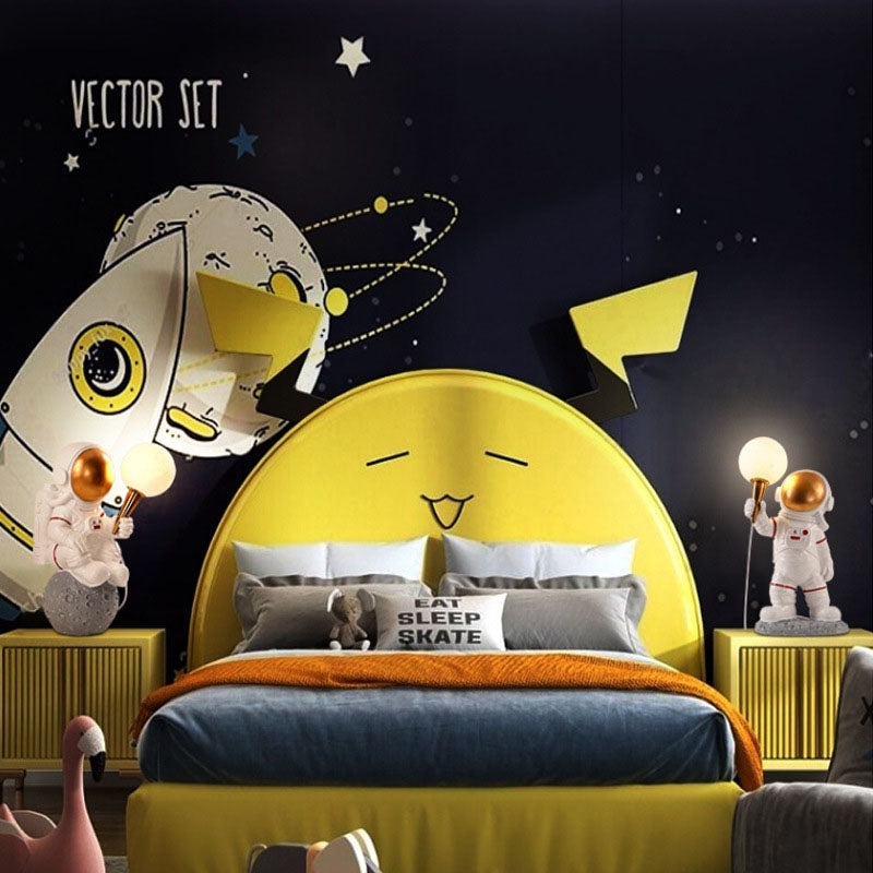 Contemporary Astronaut Wall Sconce - Resin ABS 1-Light Lamp for Bedroom
