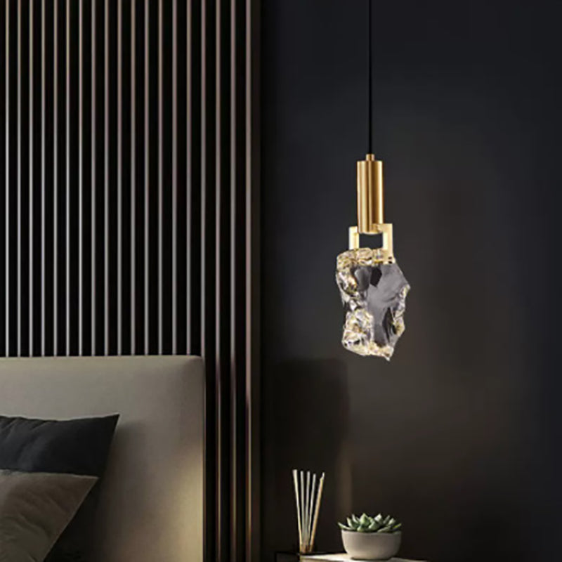 Modern Luxury Copper Irregular Crystal LED Pendant Light for Living Room