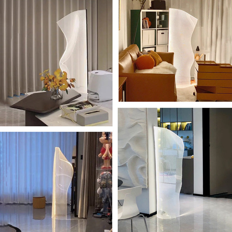 Modern Art Deco Acrylic Aluminum LED Floor Lamp for Living Room  

Transform your living space with this stunning Modern Art Deco floor lamp. Crafted from durable acrylic and aluminum, this irregular-shaped lamp features energy-efficient LED lighting that
