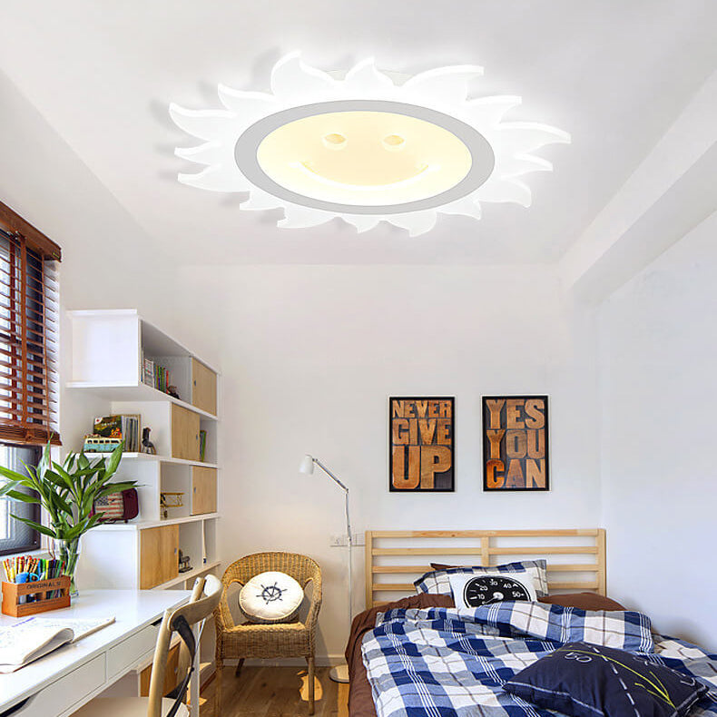Creative Cartoon Smiley Sun LED Flush Mount Ceiling Light for Kids Room, Nursery, Playroom, Brighten Spaces, Fun Design, Energy-Efficient Lighting, Cute Sun Lamp, Decorative Ceiling Fixture, Childrens Room Decor, Unique Indoor Lighting Solutions