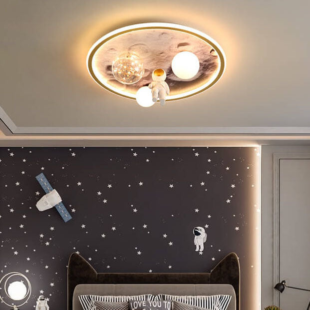 Children's Cartoon Astronaut Moon Acrylic LED Flush Mount Ceiling Light for Kids Room, Space Theme Bedroom Lighting, Cute Astronaut Design, Kids Night Light, Durable & Energy Efficient Ceiling Fixture, Ideal for Nursery & Playroom Decor