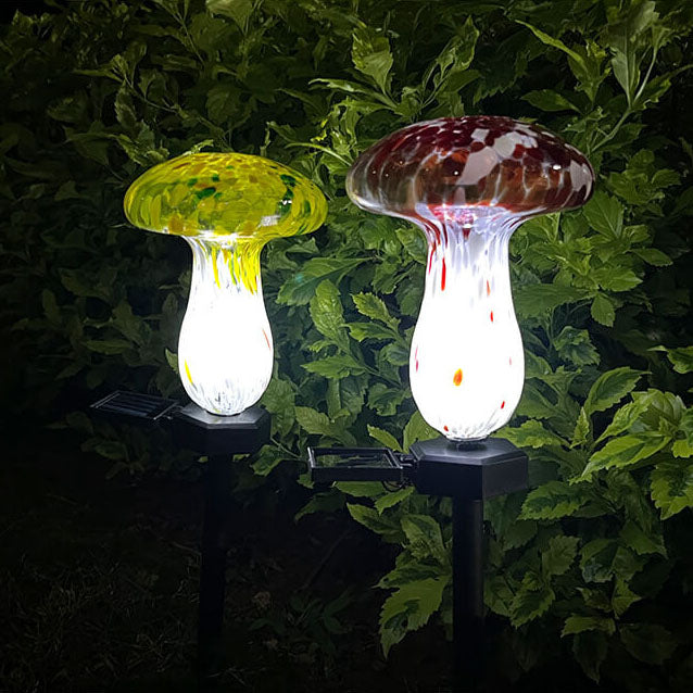 Vibrant Mushroom Solar LED Garden Light - Waterproof Colorful Glass Lawn Decor