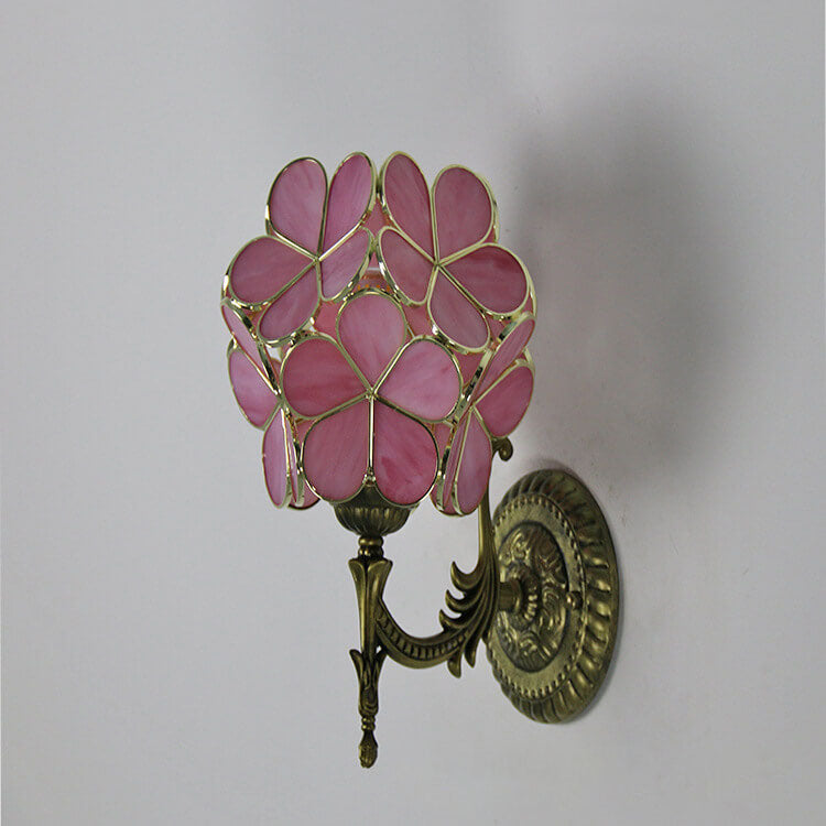 European Vintage Tiffany Flower Glass Wall Sconce Lamp, 1-Light Metal Fixture, Decorative Lighting, Art Glass Accent, Retro Wall Light for Home Decor
