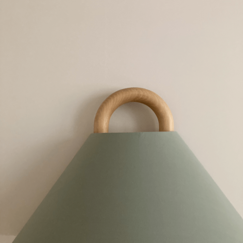 Modern Solid Wood Pleated Semi-Circle 1-Light Wall Sconce Lamp