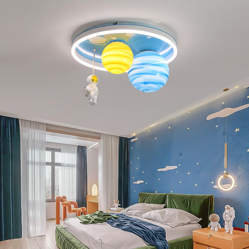 Astronaut Planet Round Kids Flush Mount Ceiling Light - Space Themed Nursery Lighting, Outer Space Decor, Children's Bedroom Fixtures, Astronaut Design Ceiling Lamp, Kids Room Lighting Fixture, Galaxy Ceiling Light for Boys and Girls, Starry Sky Indoor Il