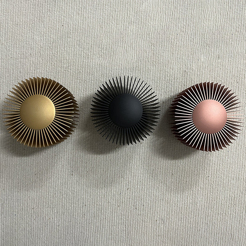 Modern Minimalist Aluminum Round Sun Flower LED Wall Sconce for Living Room