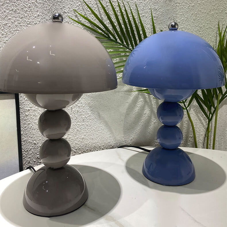 Contemporary Nordic Metal Mushroom Round Pod 1-Light Table Lamp for Bedroom Stylish Modern Lighting Fixture Nightstand Illuminated Decor Home Office Ambient Light Scandinavian Design Unique Table Lamp