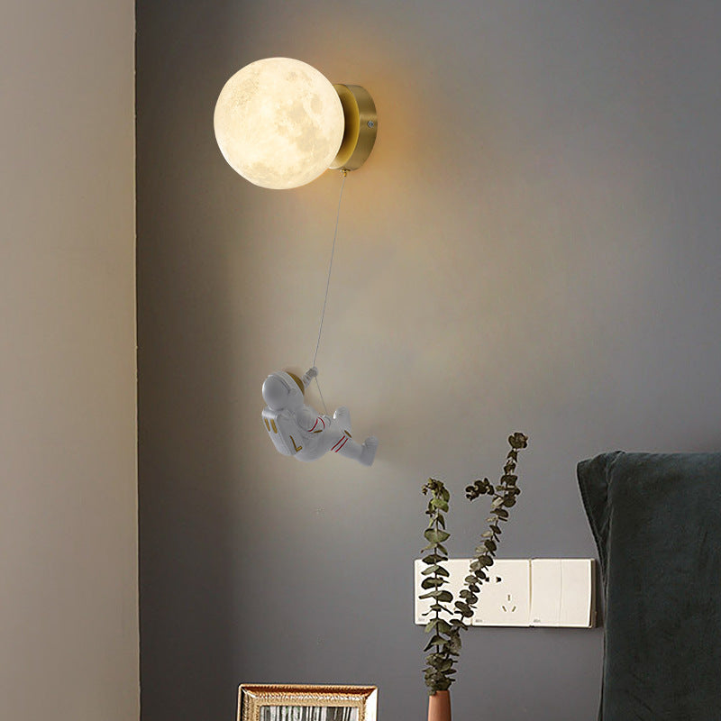 Contemporary 3D Printed Moon Shade Resin Astronaut 1-Light Wall Sconce Lamp for Bedroom, Unique Astronaut Decor, Modern Space-Themed Lighting, Ideal for Kids Room, Nursery Decor, Cosmic Wall Light, Artistic Home Lighting Fixture, Ambient Night Light for S