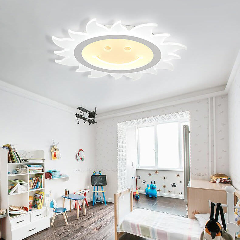 Creative Cartoon Smiley Sun LED Flush Mount Ceiling Light for Kids Room, Nursery, Playroom, Brighten Spaces, Fun Design, Energy-Efficient Lighting, Cute Sun Lamp, Decorative Ceiling Fixture, Childrens Room Decor, Unique Indoor Lighting Solutions