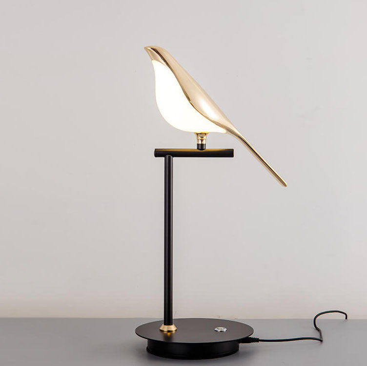 Nordic Minimalist Magpie LED Table Lamp - Contemporary Bird Design, Soft Light, Energy Efficient, Ideal for Home Decor