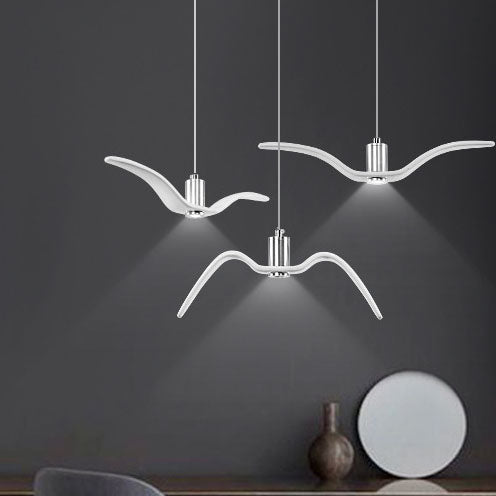 Contemporary Nordic Wrought Iron Seagull LED Pendant Light for Living Room