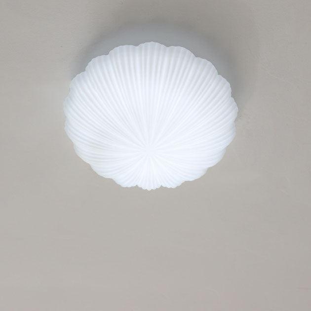 Modern Minimalist Cream Shell Glass LED Flush Mount Light for Living Room & Bedroom