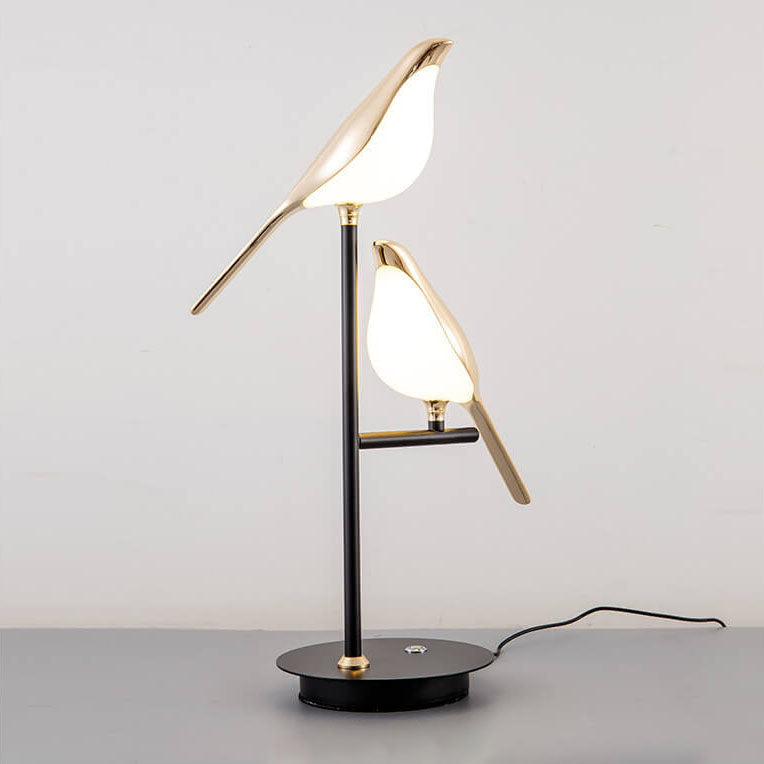 Nordic Minimalist Magpie LED Table Lamp - Contemporary Bird Design, Soft Light, Energy Efficient, Ideal for Home Decor