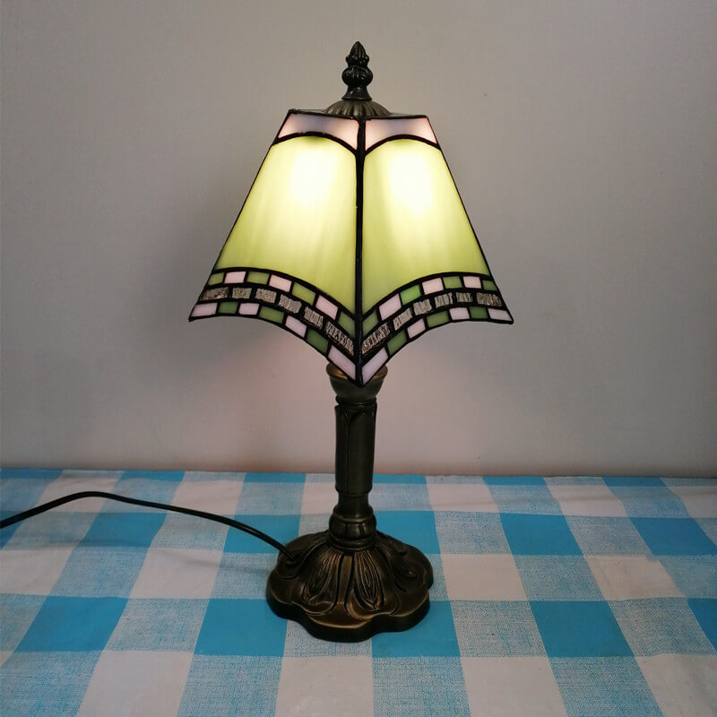 Traditional Tiffany Square Stained Glass Table Lamp - 1-Light Iron Fixture for Bedroom Decor