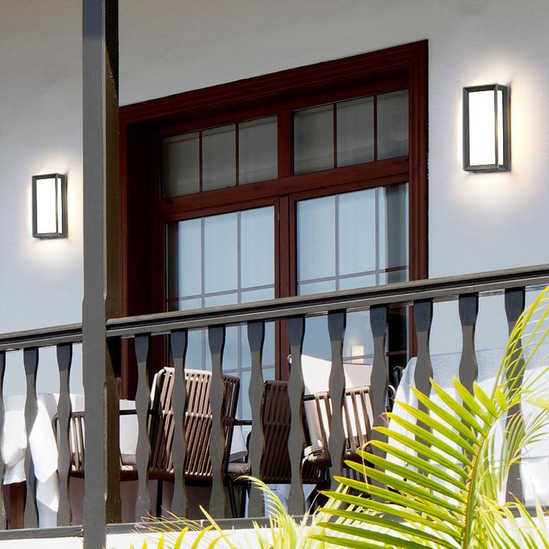 Industrial Waterproof LED Wall Light - Modern Outdoor Lighting