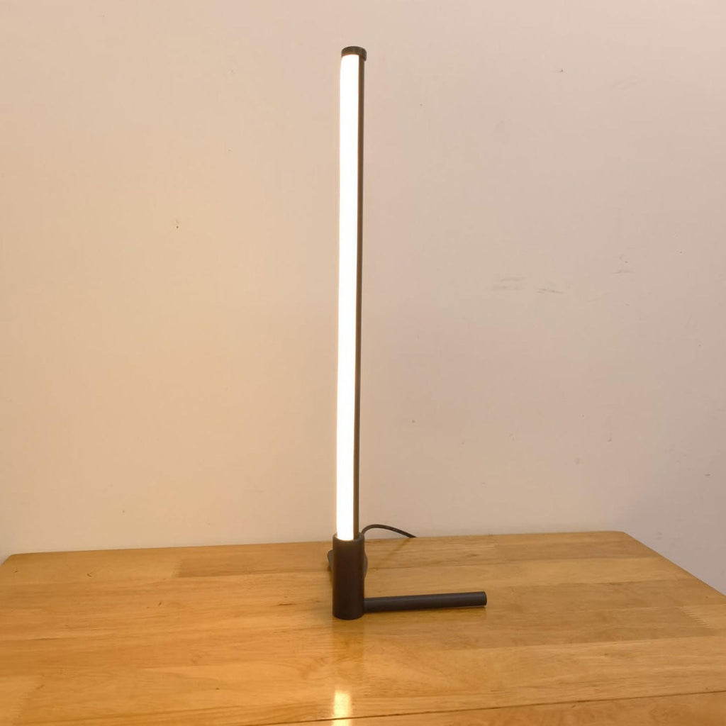 Minimalist Creative Bar LED Night Light Table Lamp, Modern USB Rechargeable Design, Adjustable Brightness, Stylish Bedside Light, Soft Warm Glow, Energy Efficient, Home Decor Lighting, Perfect Gift for Bedroom, Living Room, Office