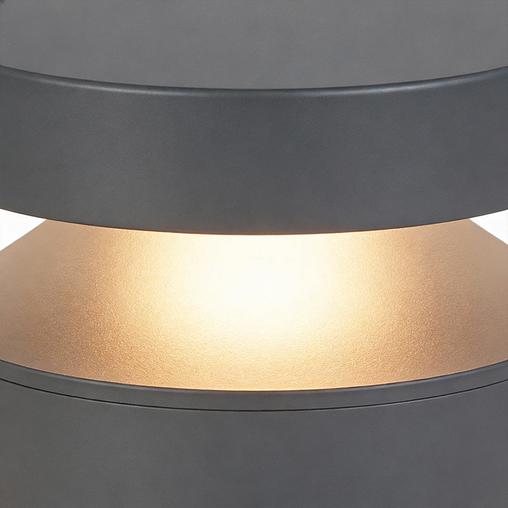 110V LED Landscape Lights - Waterproof Minimalist Outdoor Lighting