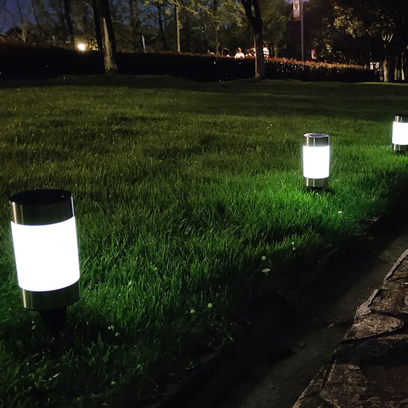 Solar Plastic Cylindrical LED Outdoor Lawn Light

Illuminate your garden with this solar-powered LED outdoor lawn light. Featuring a durable plastic cylindrical design, it harnesses sunlight during the day and provides bright, energy-efficient lighting at