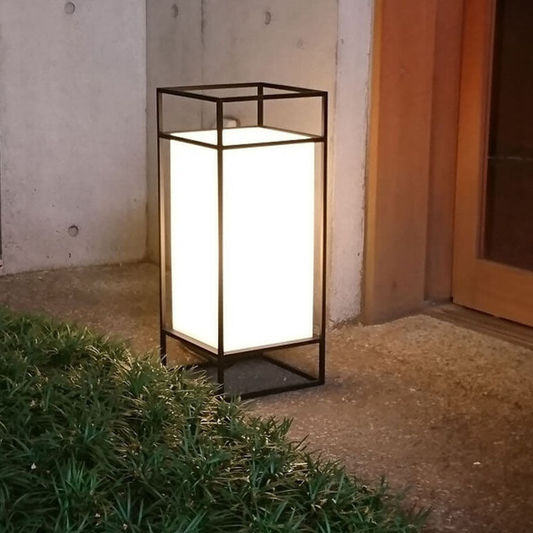 Japanese Tatami Rectangular Iron Floor Lamp - 1-Light Design for Elegant Home Decor