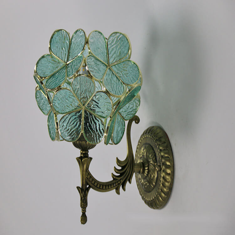 European Vintage Tiffany Flower Glass Wall Sconce Lamp, 1-Light Metal Fixture, Decorative Lighting, Art Glass Accent, Retro Wall Light for Home Decor