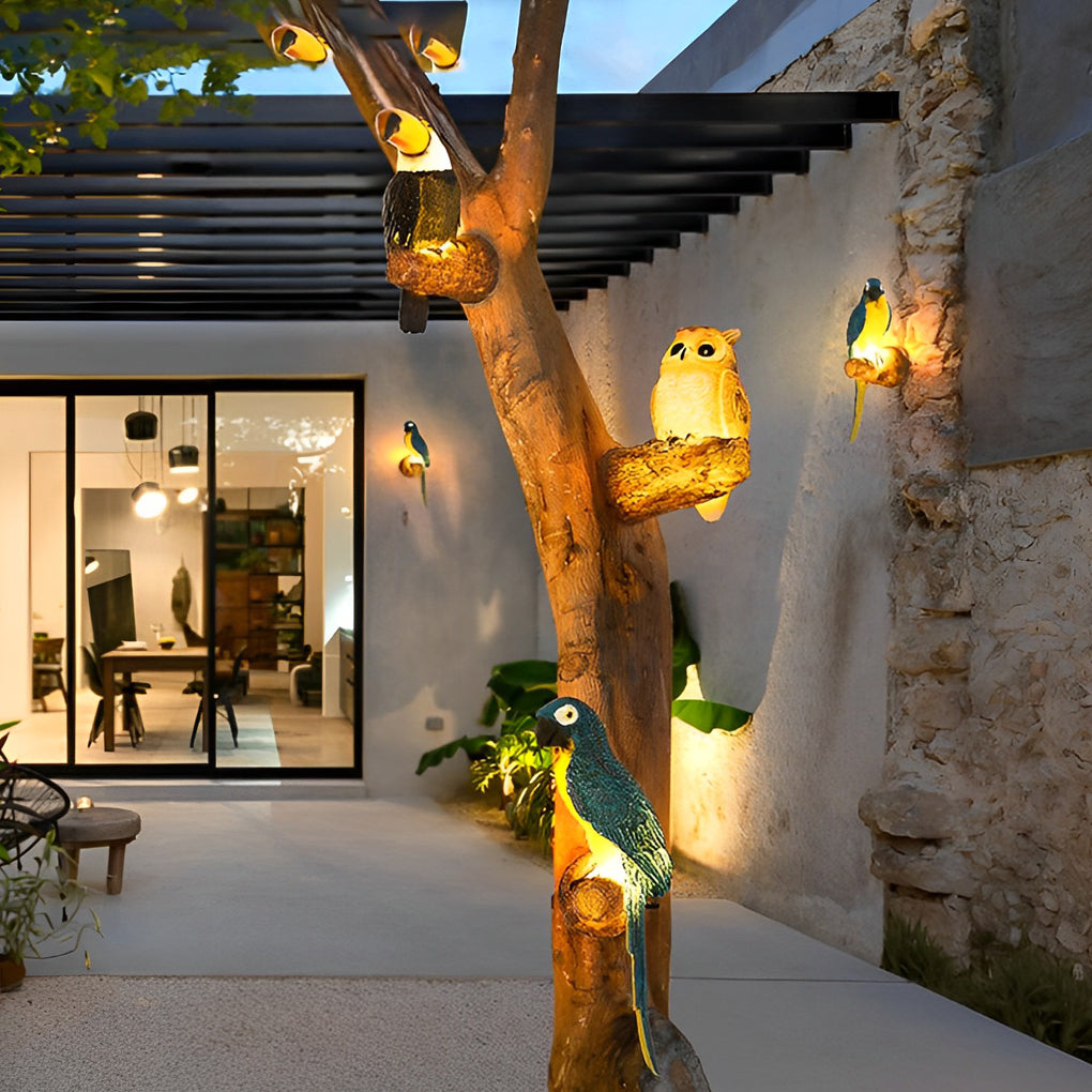 Resin Parrot Shape 24V LED Waterproof Outdoor Lights