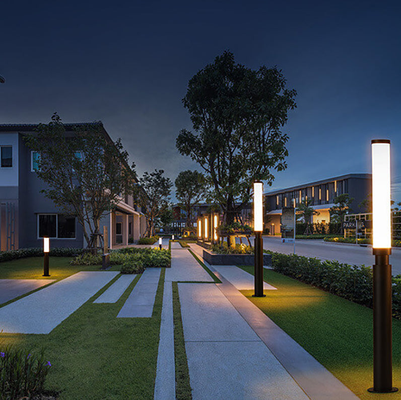 Modern Acrylic Waterproof Lipstick Outdoor Lawn Lamp - LED Decorative Lighting, Creative Garden Lamp, Stylish Landscape Illumination
