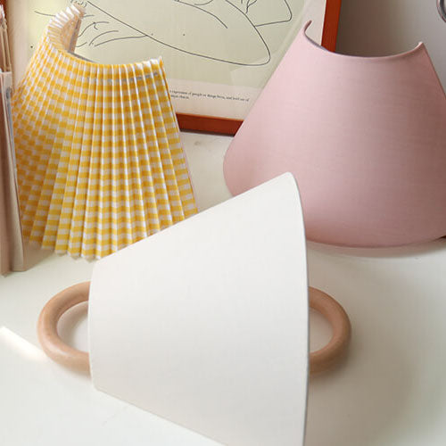 Modern Solid Wood Pleated Semi-Circle 1-Light Wall Sconce Lamp