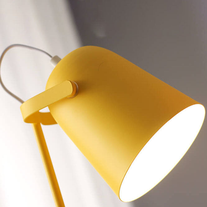 Nordic Macaron Color Iron Bucket Table Lamp 1-Light Design