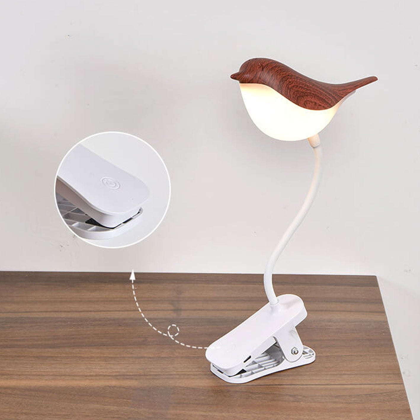 Nordic Creative Bird Clip USB Charging LED Night Light Table Lamp Decorative Bedside Lamp Brightness Adjustable Portable Design Cute Bird Shape for Kids Room Nursery Bedroom Home Office Lighting Gift Idea