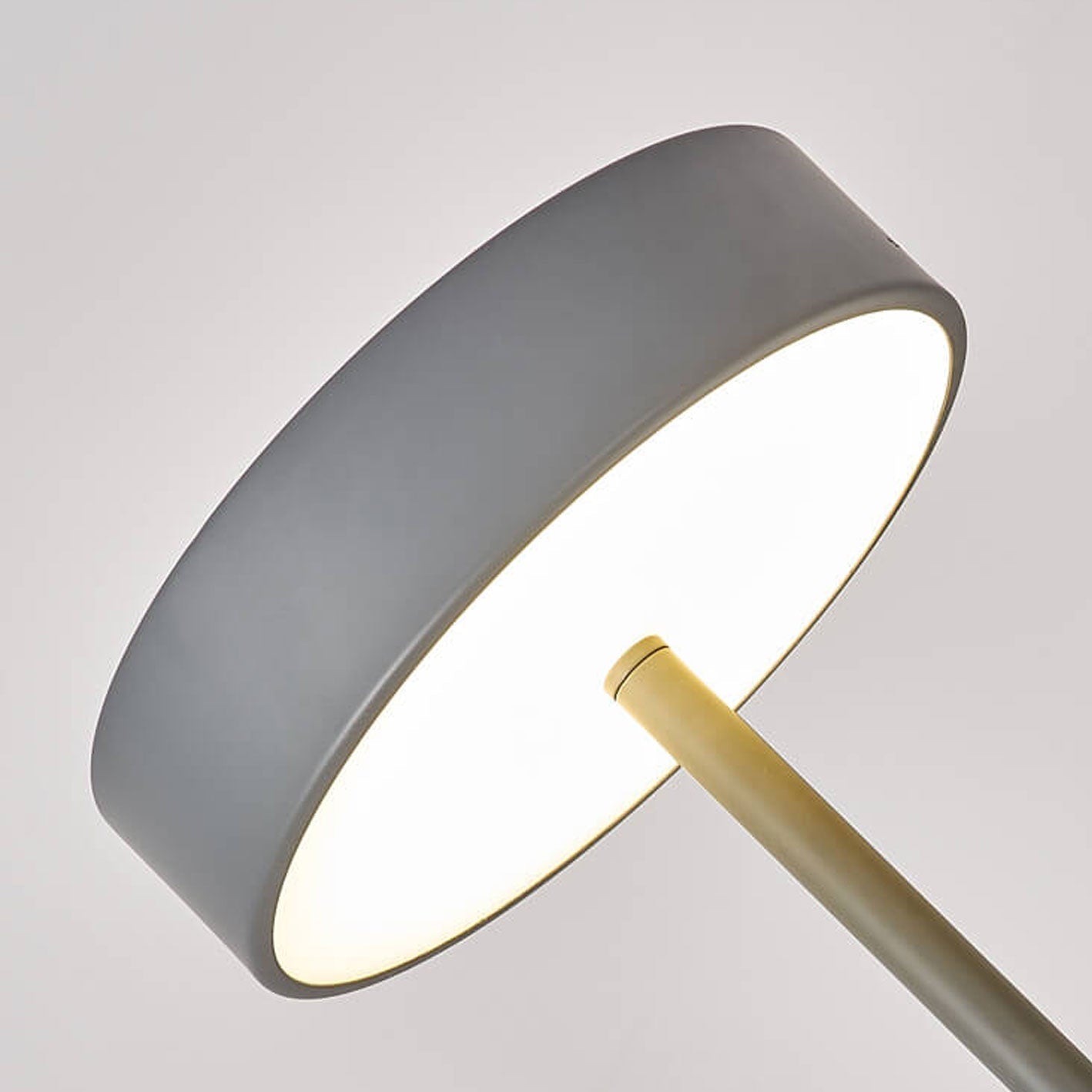 Nordic Minimalist Column LED Floor Lamp - Modern Design, Adjustable Brightness, Energy Efficient Lighting
