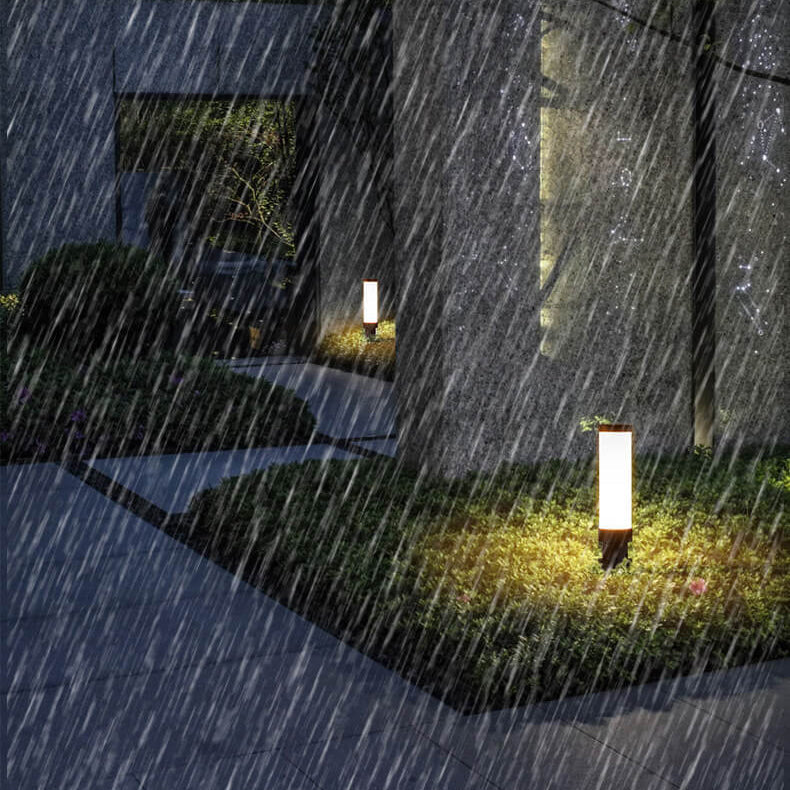 Modern Acrylic Waterproof Creative Lipstick LED Lawn Floor Lamp