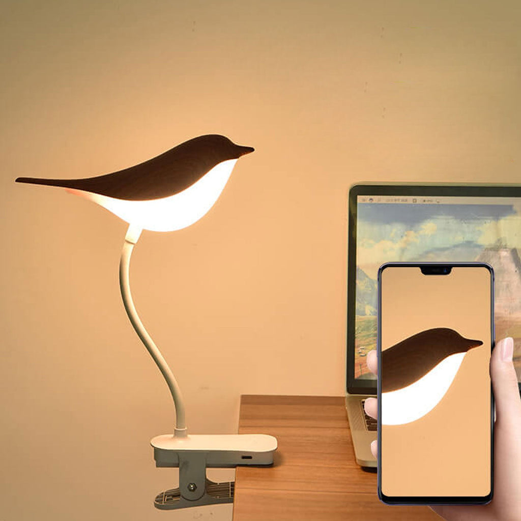 Nordic Creative Bird Clip USB Charging LED Night Light Table Lamp Decorative Bedside Lamp Brightness Adjustable Portable Design Cute Bird Shape for Kids Room Nursery Bedroom Home Office Lighting Gift Idea