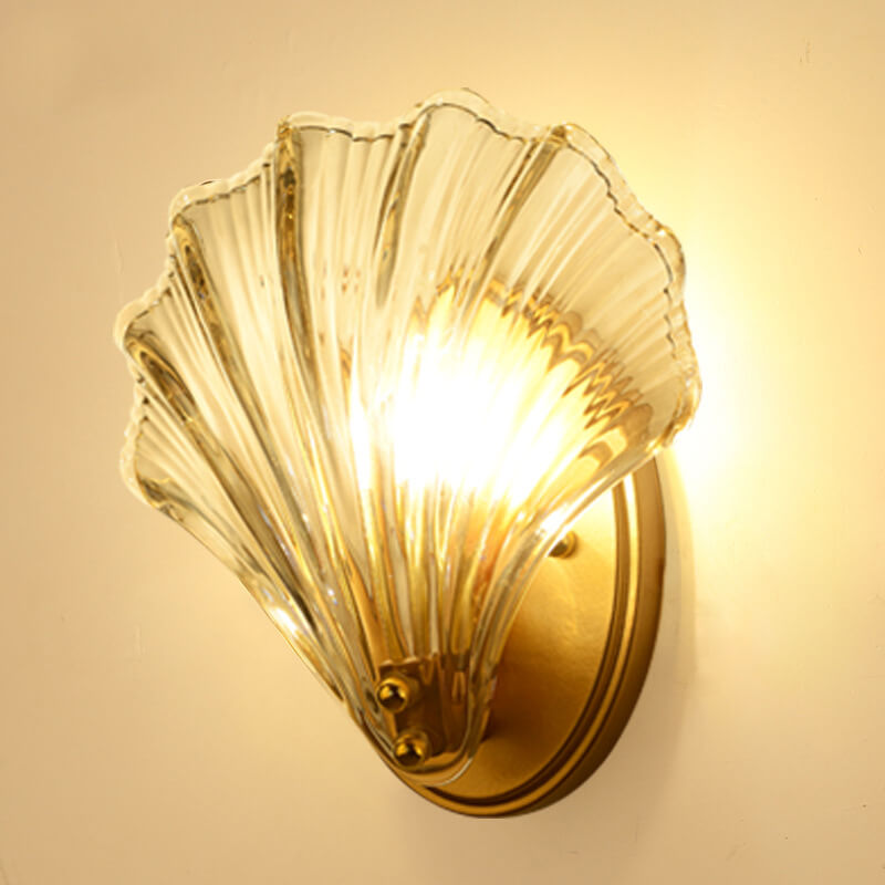 Creative Glass Shell Wall Sconce - 1-Light Lantern Style Lamp, Modern Interior Lighting, Unique Design, Home Decor Accent, Elegant Wall Fixture