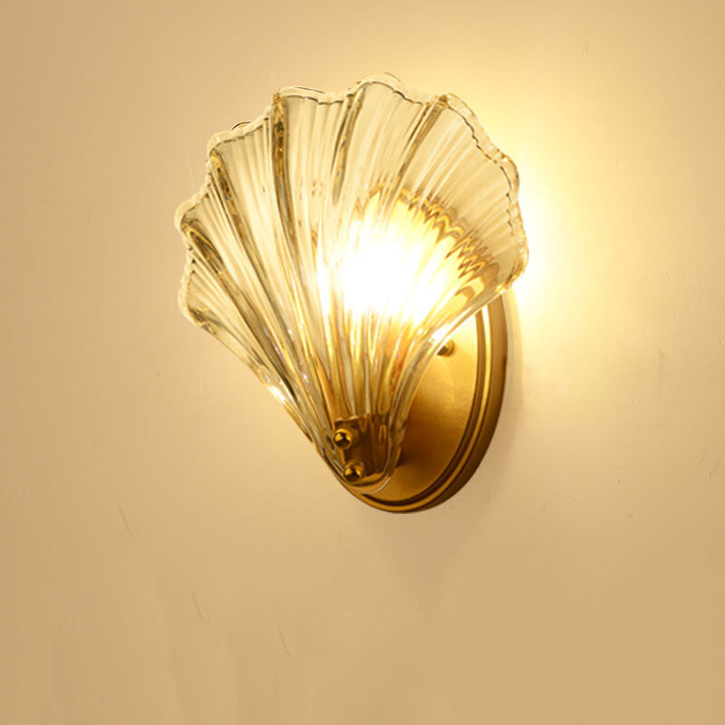 Creative Glass Shell Wall Sconce - 1-Light Lantern Style Lamp, Modern Interior Lighting, Unique Design, Home Decor Accent, Elegant Wall Fixture